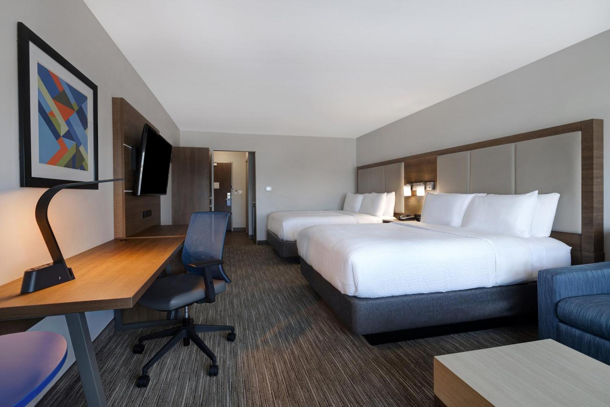 Holiday Inn Express & Suites - Brighton By Ihg Exteriör bild
